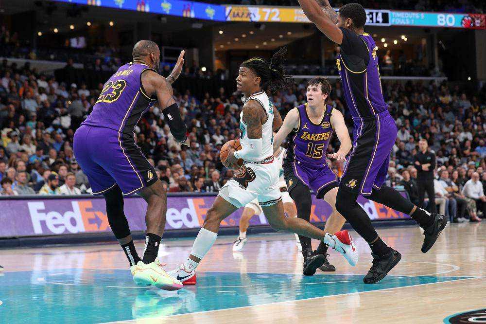 盲目相信替 盲目相信替