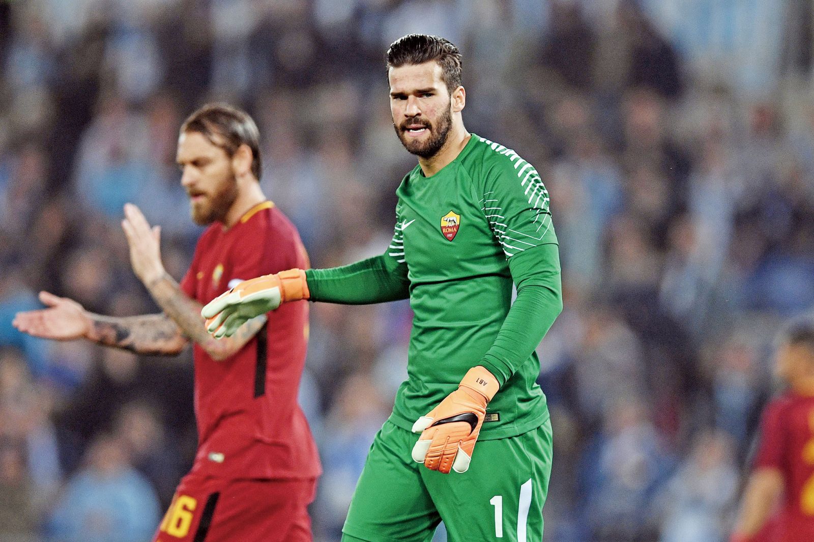 正是在这些 正是在这些